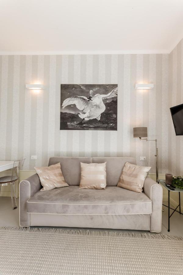 Bella Belle Griante Apartment Cadenabbia ภายนอก รูปภาพ