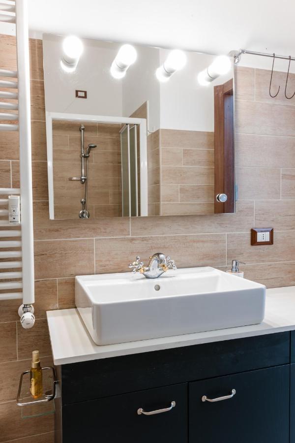 Bella Belle Griante Apartment Cadenabbia ภายนอก รูปภาพ